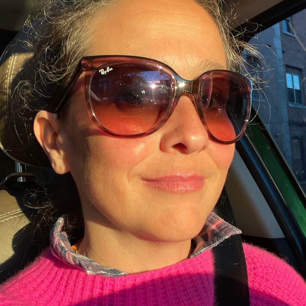 Meet your Posher, Jennifer